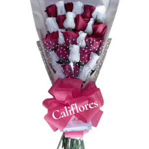 Buoquet de rosas rojas y blancas